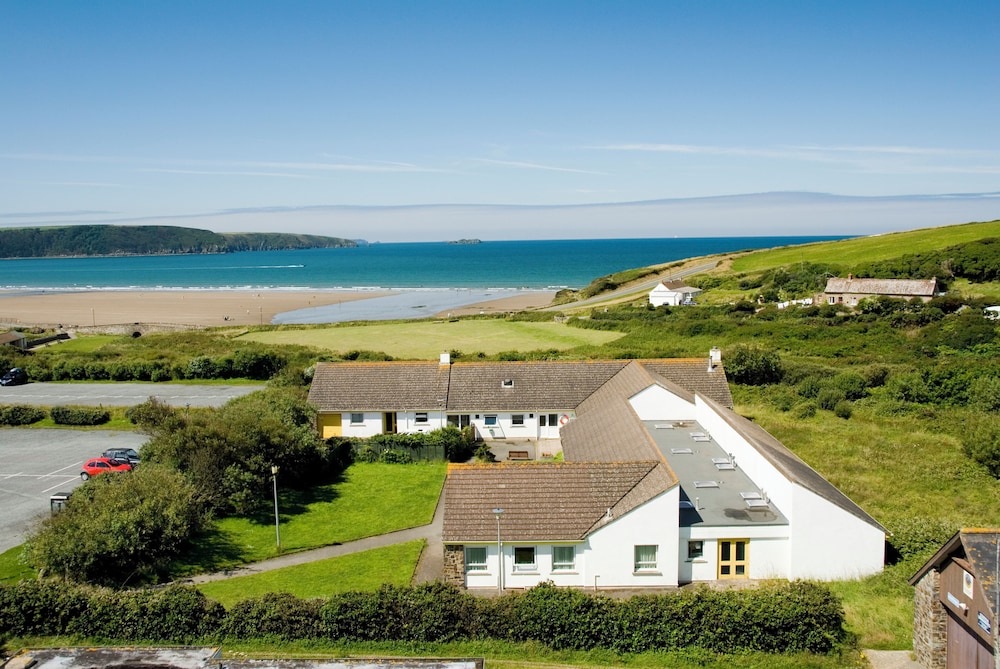 YHA Broad Haven Hostel — 4-Star Luxury Hotel in Haverfordwest, United Kingdom