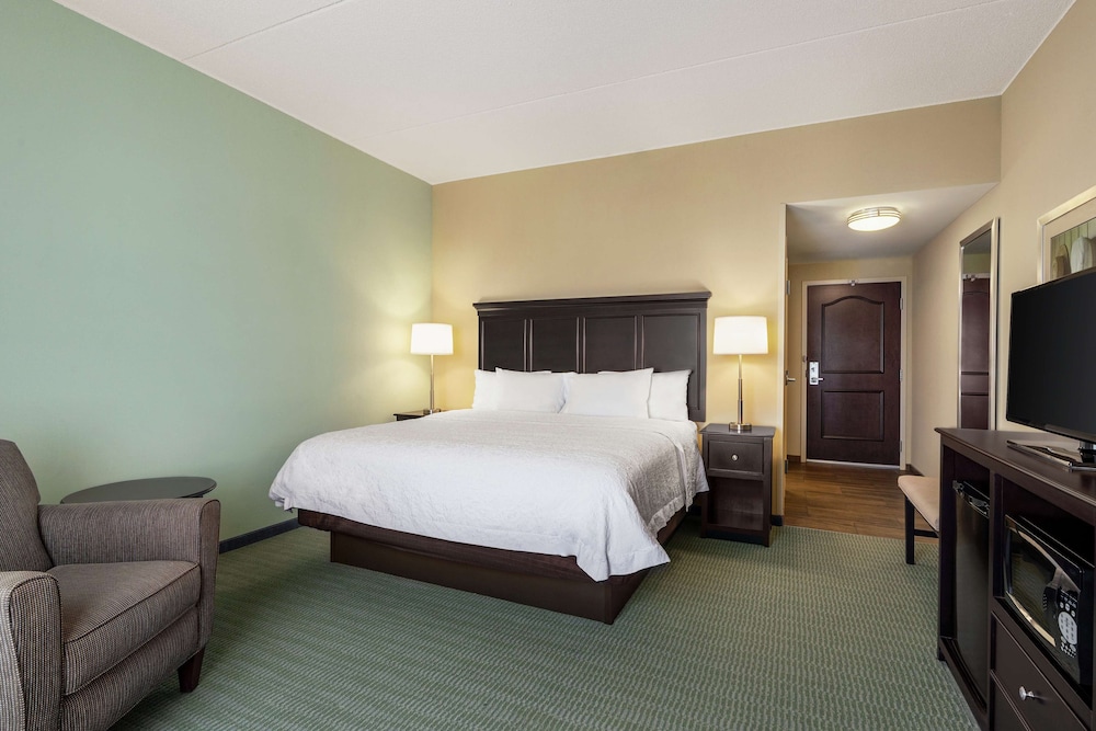 Hampton Inn & Suites Mount Joy Lancaster West - photo 15
