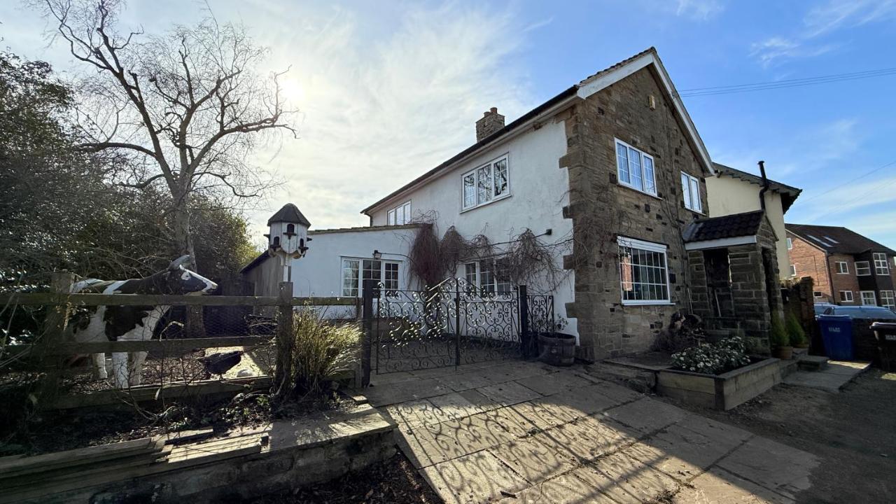 Wharfe Bank Cottage