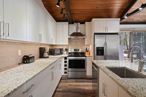 3 Killdeer — 4-Star Luxury Hotel in Sunriver, United States