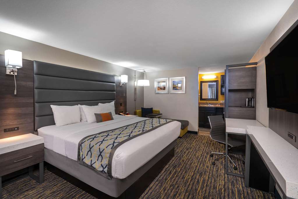 Baymont by Wyndham Murfreesboro - photo 16