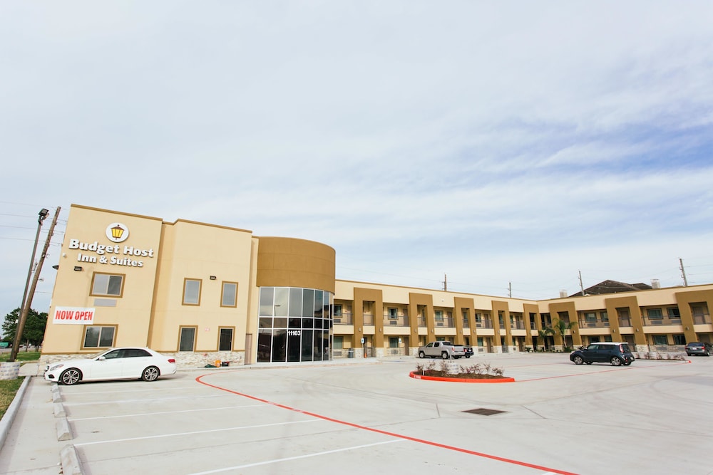 Budget Host Inn and Suites - photo 34