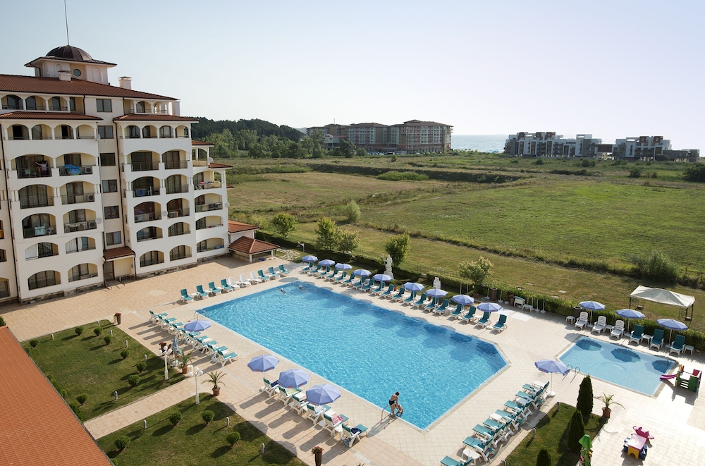 Sunrise All Suites Resort All Inclusive — Obzor — photo 2