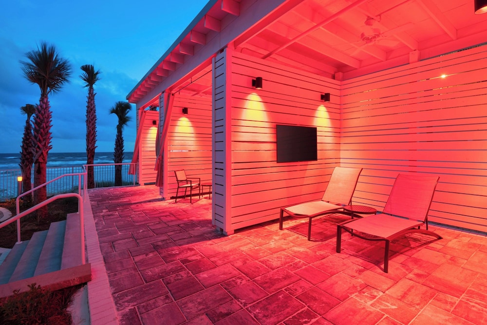 SpringHill Suites by Marriott Panama City Beach Beachfront - photo 29