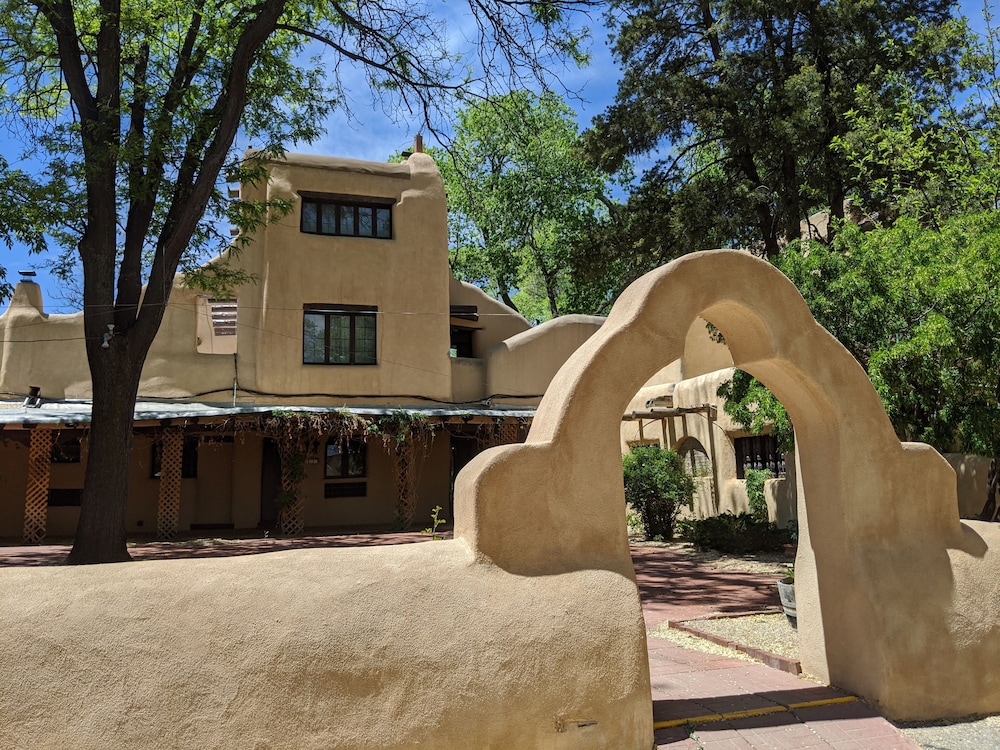 Sagebrush Inn & Suites - photo 128