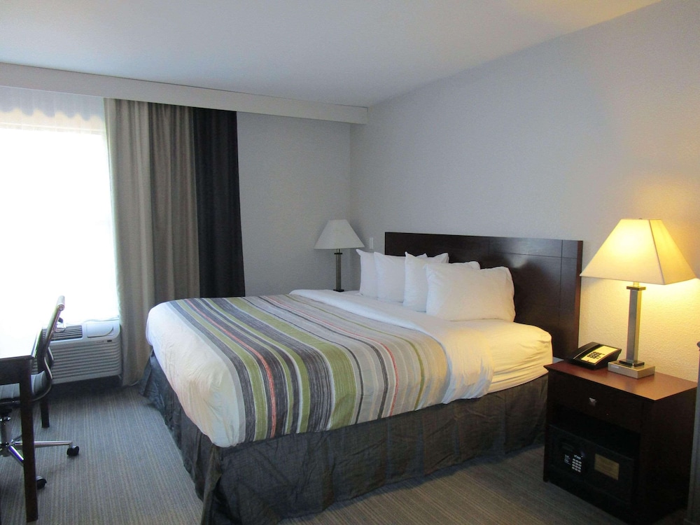Country Inn & Suites by Radisson Greenville NC - photo 18