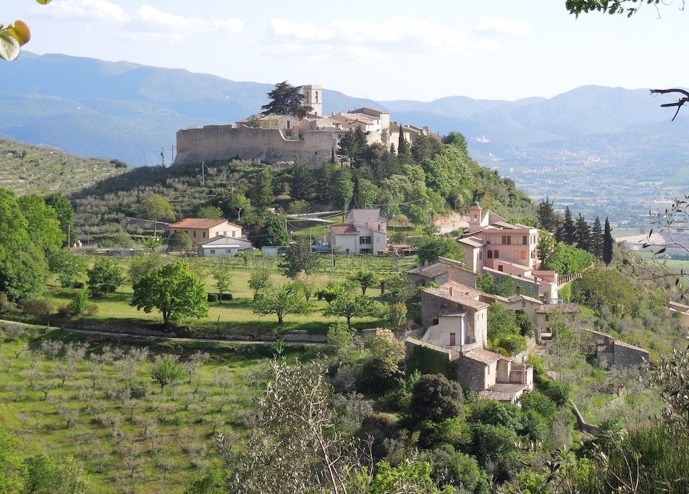 Relais Borgo Campello — hotel in Campello Sul Clitunno