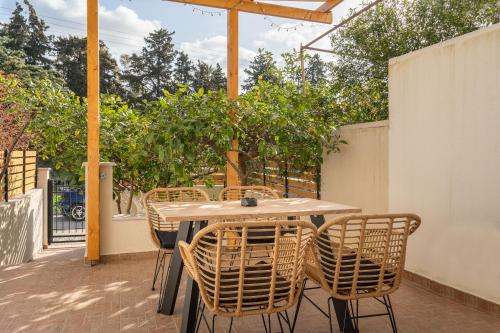 Lemon Garden Home — 4-Star Luxury Hotel in Argostolion, Greece