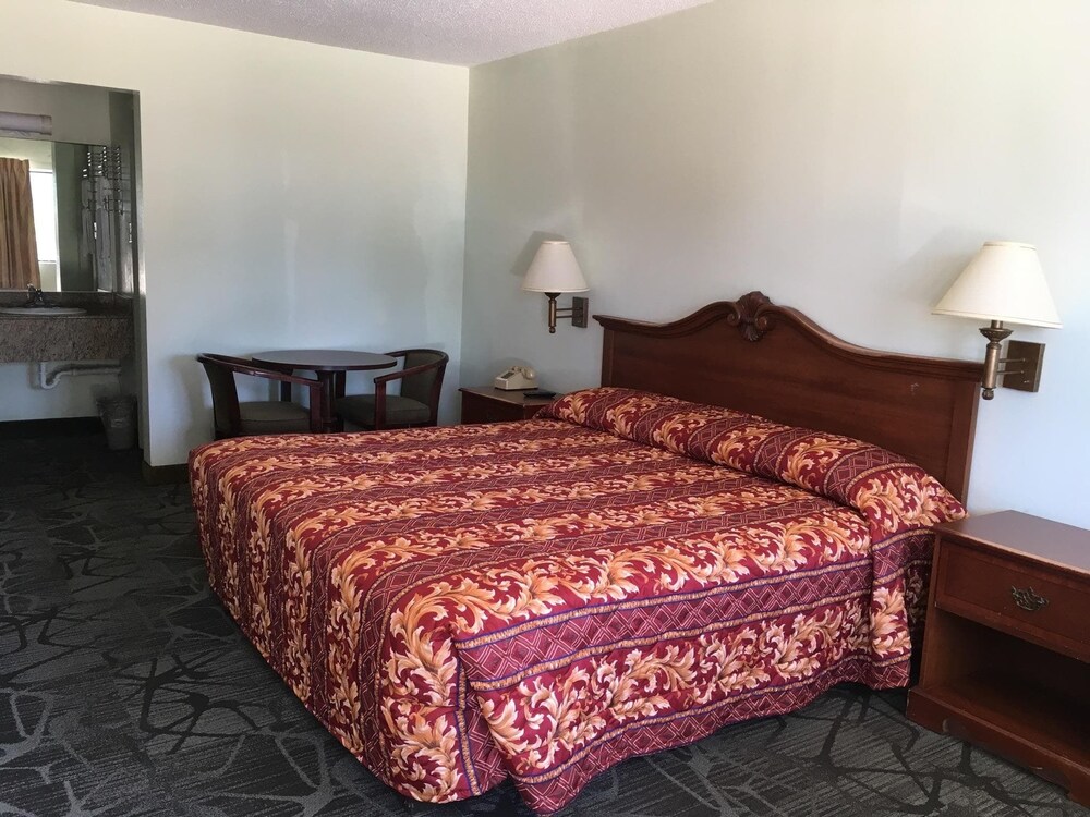 Suites Em Parintins — hotel in Parintins