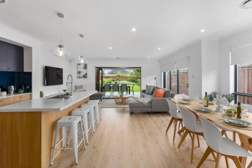 East Corrimal Escape Beautiful Beachside Living in Wollongong, Australia