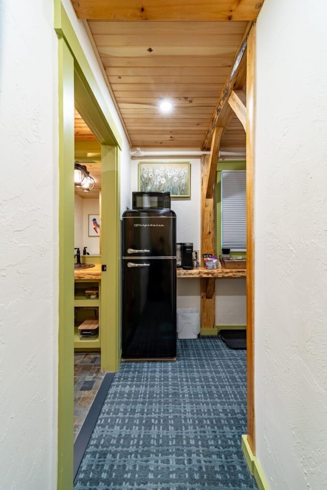 Downtown Camden Hotel - photo 21