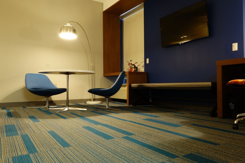 Aloft Raleigh Durham Airport Brier Creek - photo 17