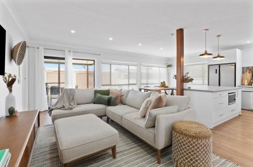 Sip and Soak Up Summer in the Hunter in Cessnock, Australia