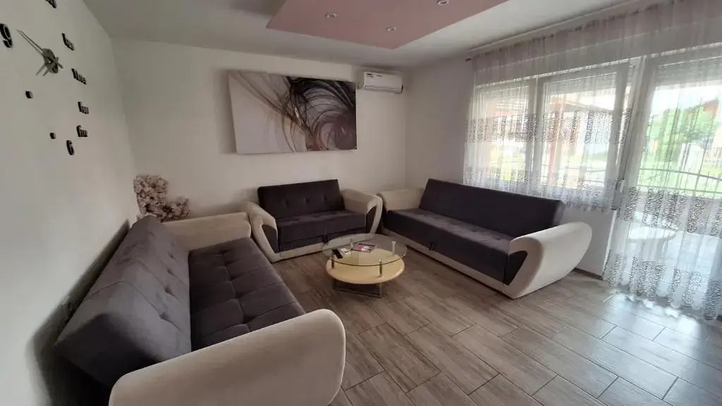 Kaća Apartmani 1 — 4-Star Luxury Hotel in Banja Luka, Bosnia and Herzegovina