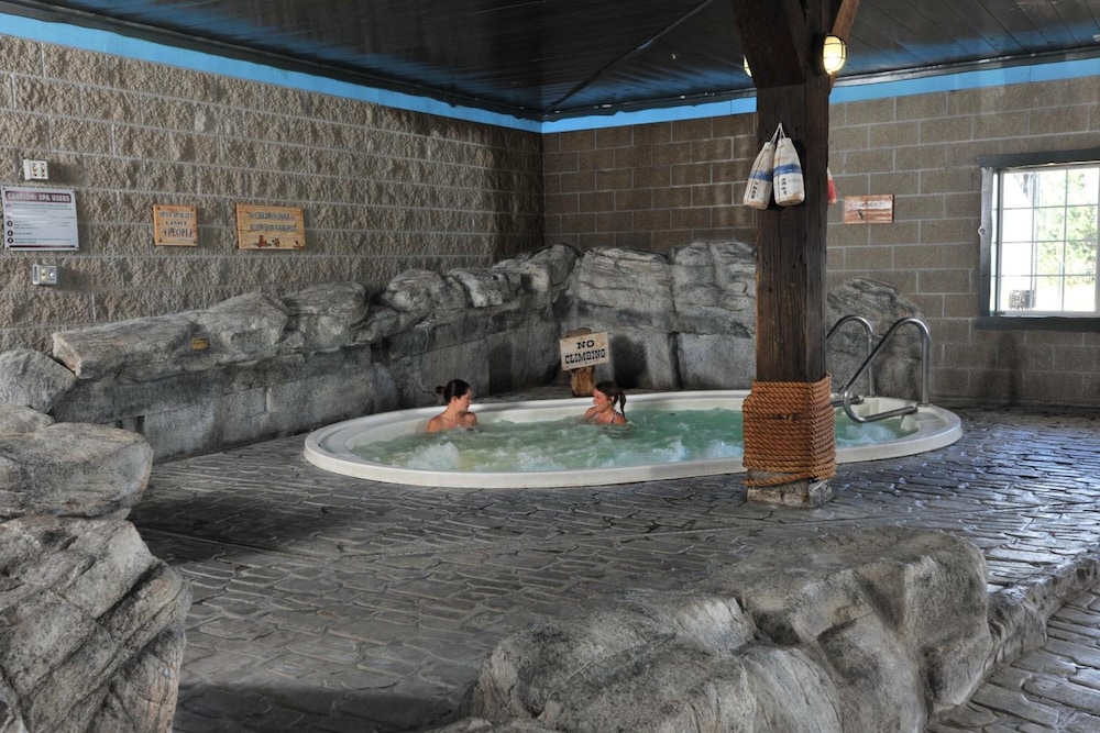 Stoney Creek Hotel Peoria - photo 38