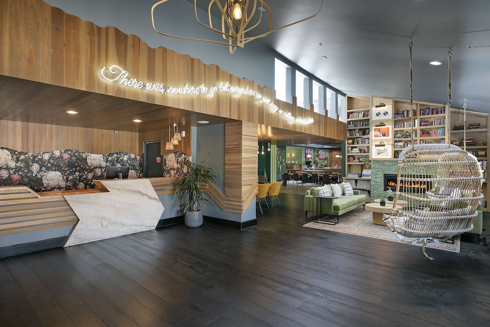 The Wayfarer San Luis Obispo Tapestry Collection by Hilton - photo 5