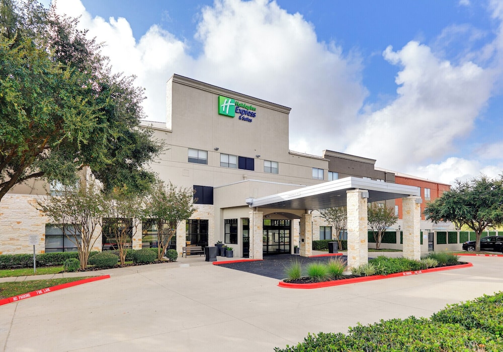 Holiday Inn Express & Suites Round Rock - photo 36