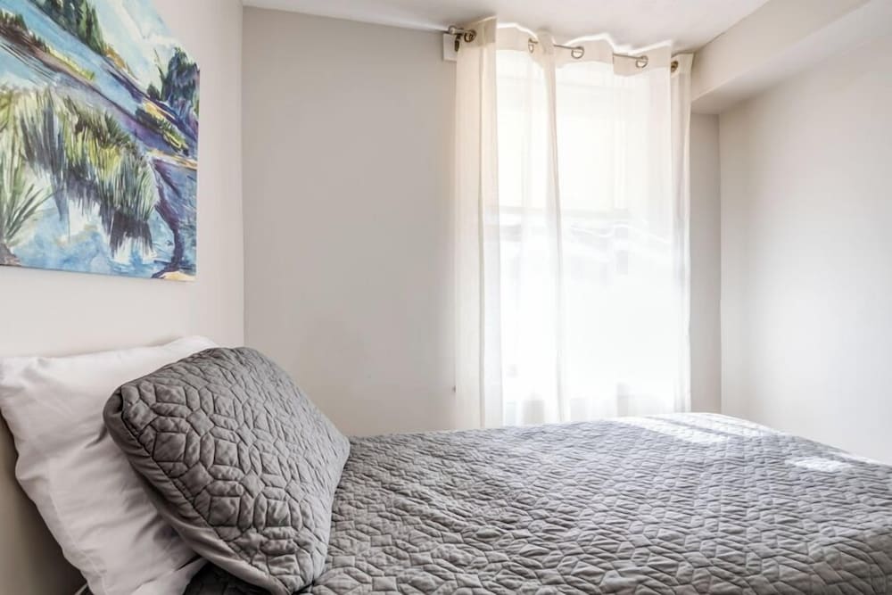 Entire Apt Near Wharf — 4-Star Luxury Hotel in Boston, United States