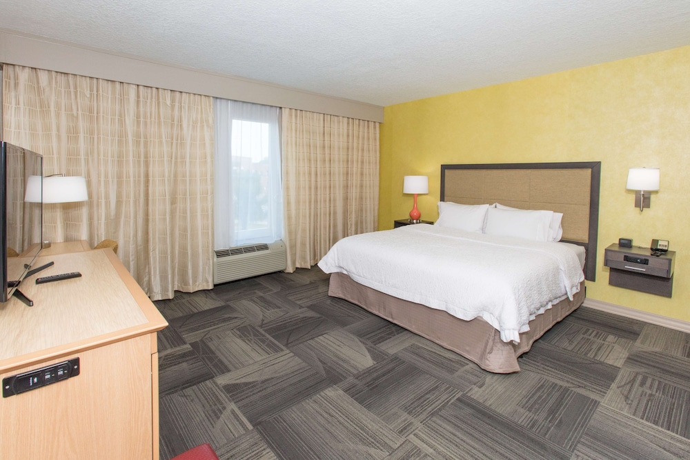 Hampton Inn Palatka - photo 6