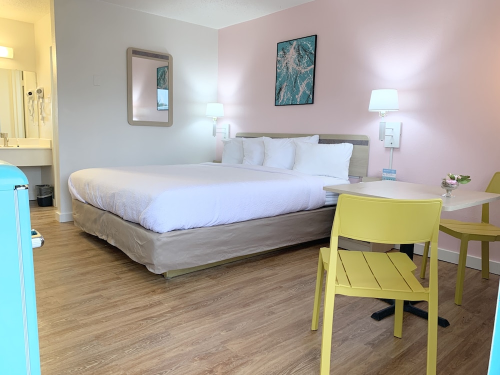 LuLu Hotel Silver City - photo 32