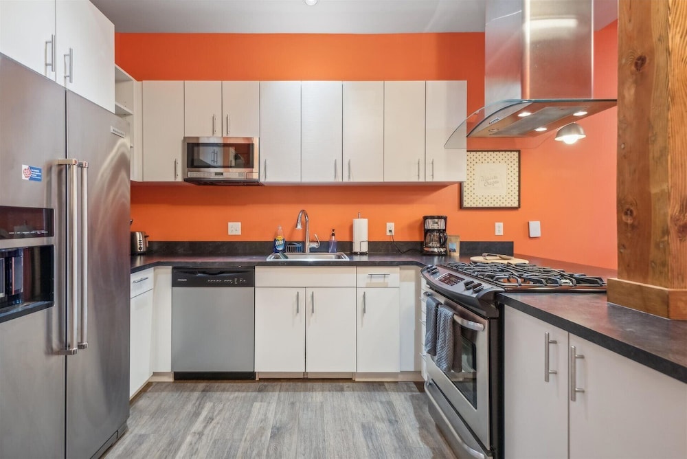 Violet Suites PDX - photo 54