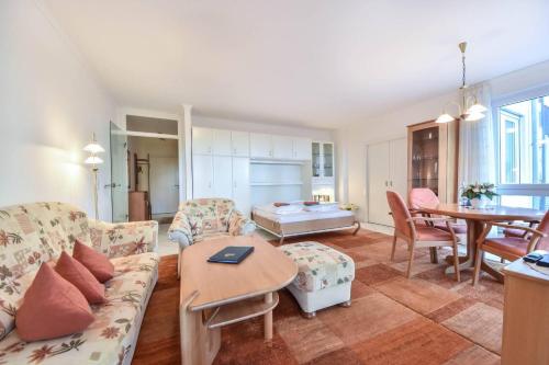 Villa Darja Wohnung 2 — 4-Star Luxury Hotel in Heringsdorf, Germany