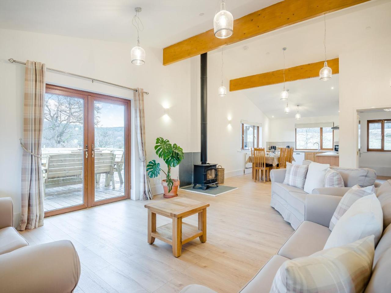 Hawthorn Lodge Uk42546 — 5-Star Luxury Hotel in Llandrindod Wells, United Kingdom
