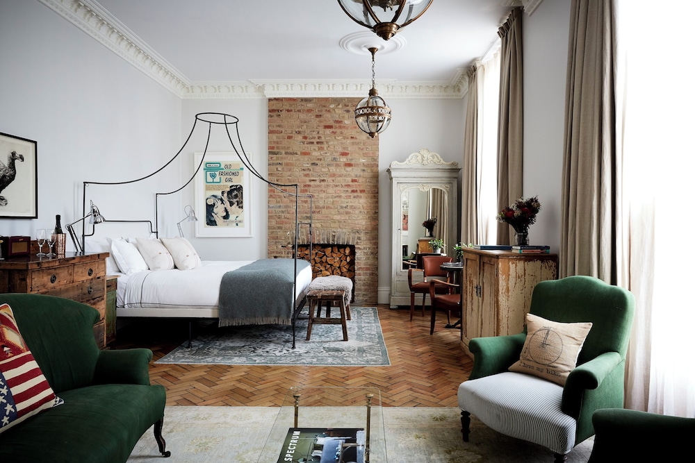 Artist Residence London — 4-Star Luxury Hotel in London, United Kingdom