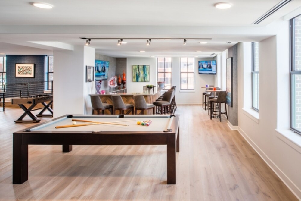 Global Luxury Suites At Light Street - photo 24