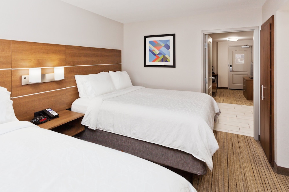 Holiday Inn Express & Suites Rome East by IHG - photo 13
