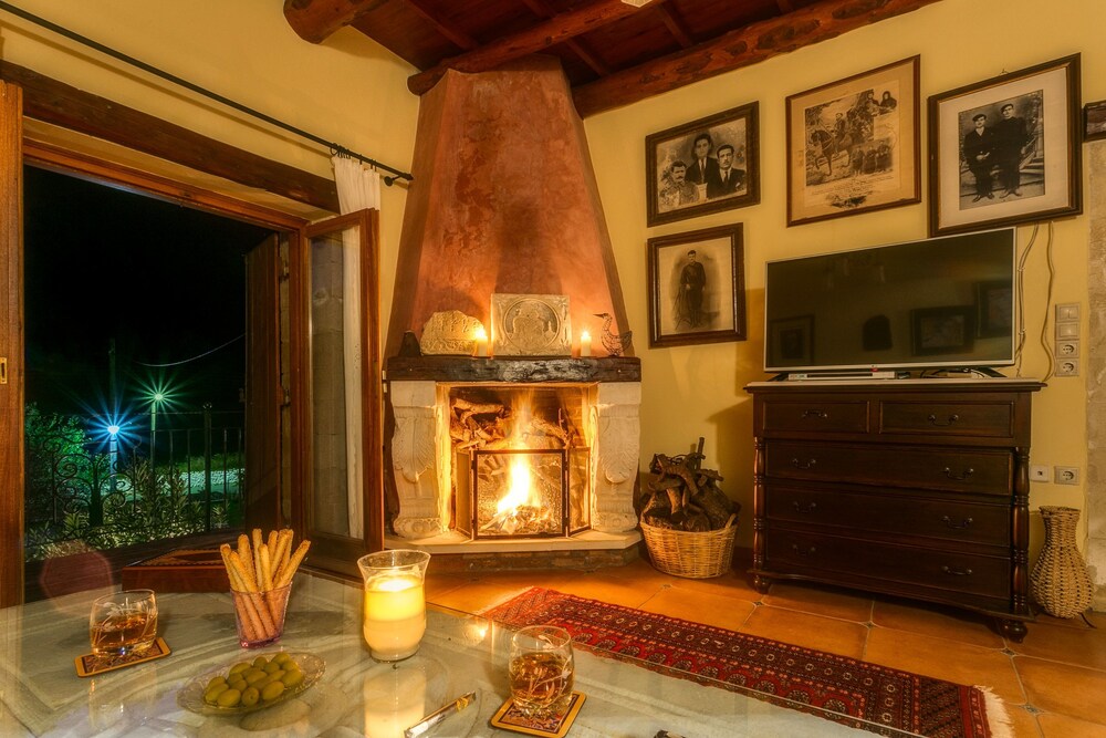 Ifigenia Theriso Village — 4-Star Luxury Hotel in Chania, Greece