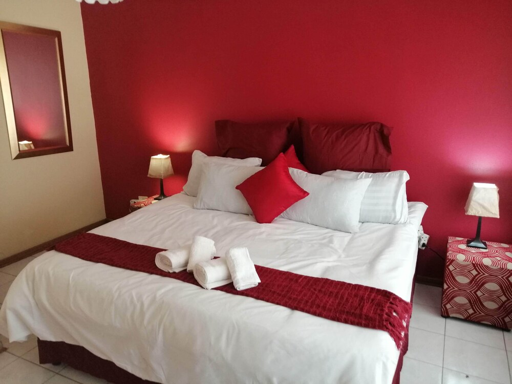 Babusise Group - carbon neutral hotel in Witbank
