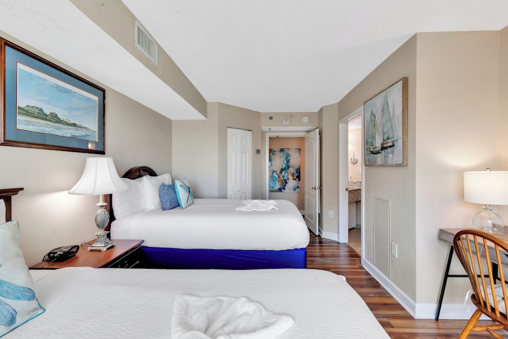 Carolinian Resort Stunning Condos - photo 23