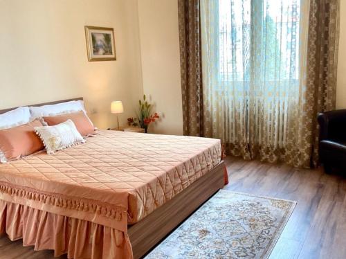 Luxury Apartment with 2 Bedrooms Florence City Center Residenza Michelangelo — 4-Star Luxury Hotel in Florence, Italy