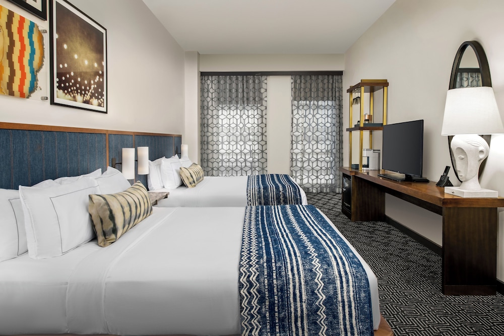The Troubadour Hotel New Orleans Tapestry Collection by Hilton - photo 15