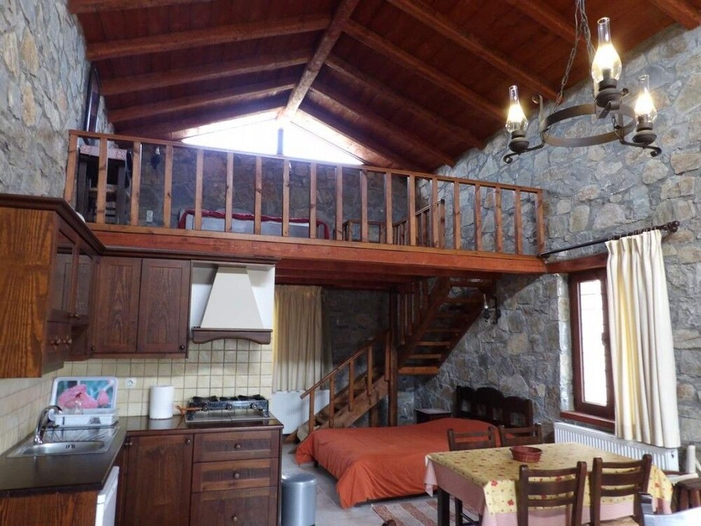 Arodamos Traditional Houses — Krouson — photo 4