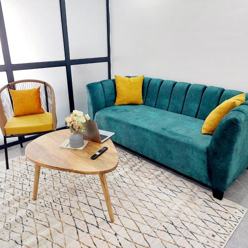 Serene City Views & Balcony Kileleshwa