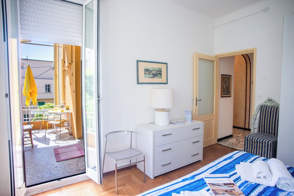 Spazioso App.to Mare E Sport — 4-Star Luxury Hotel in San Remo, Italy