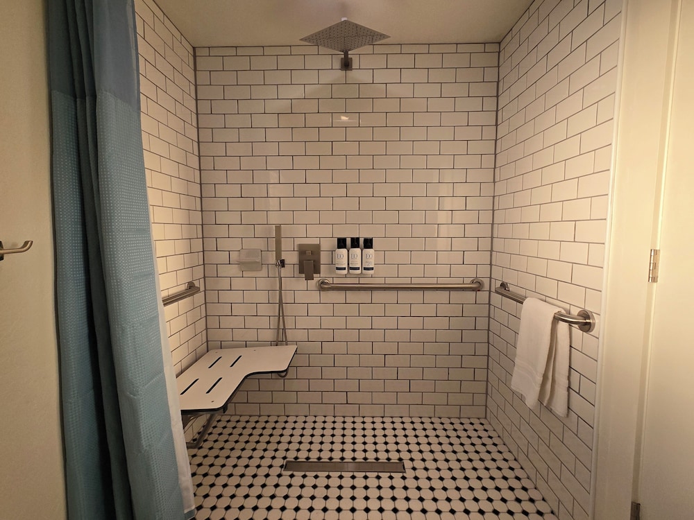 The Inn at Schoolhouse Creek - photo 61