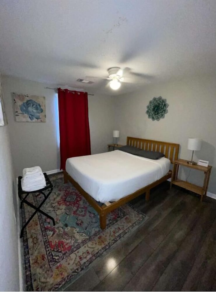 Forest Park Place in Birmingham, United States