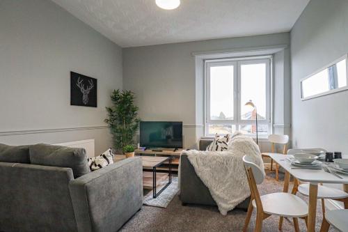 Townend Apartment 17492794 — Dumbarton