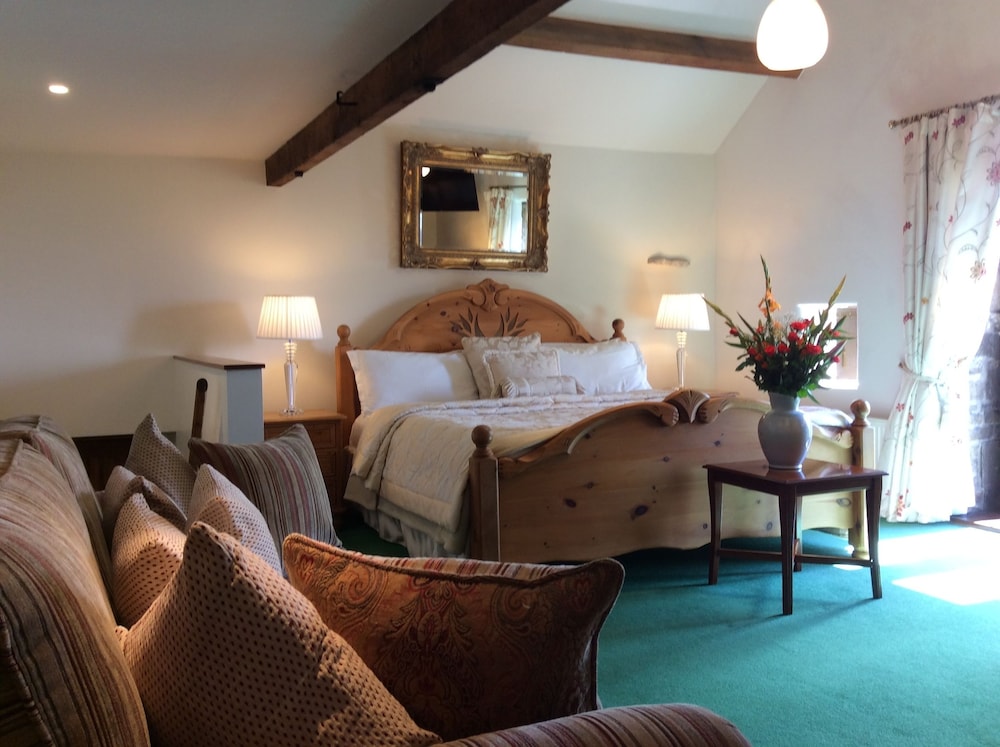 Bretton Cottage — Hope Valley — photo 5