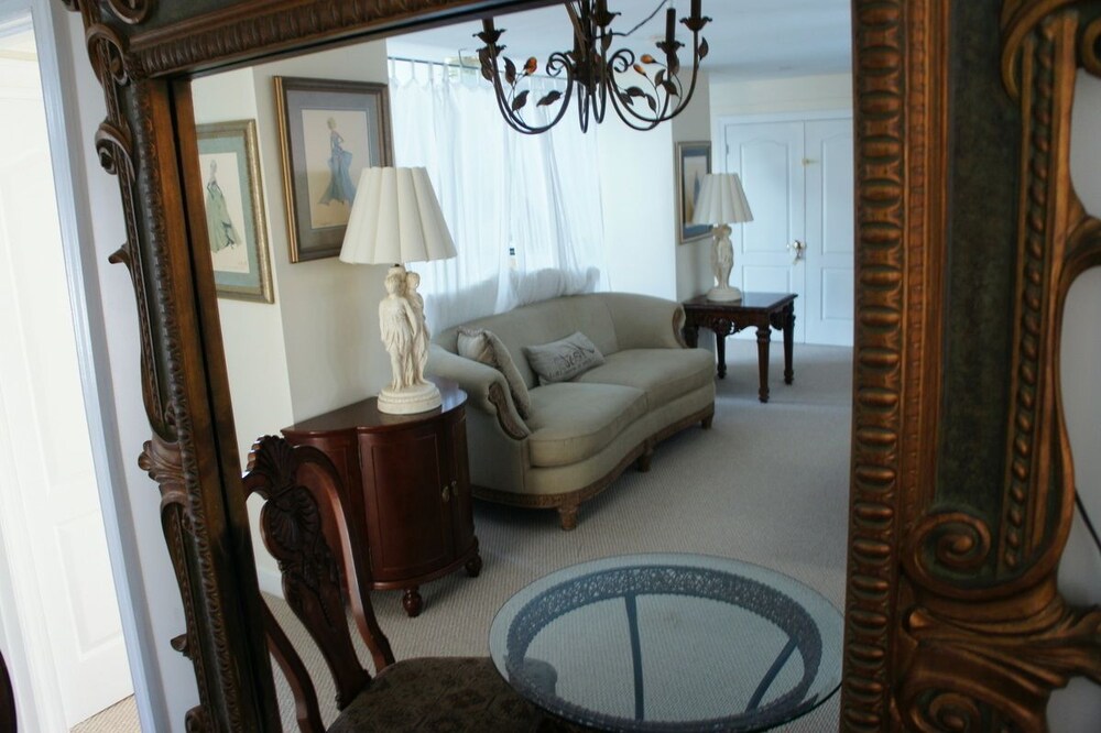 The Columbia Inn at Peralynna Manor - photo 37