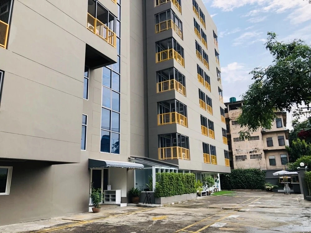 Hotel Holm Bangkok
