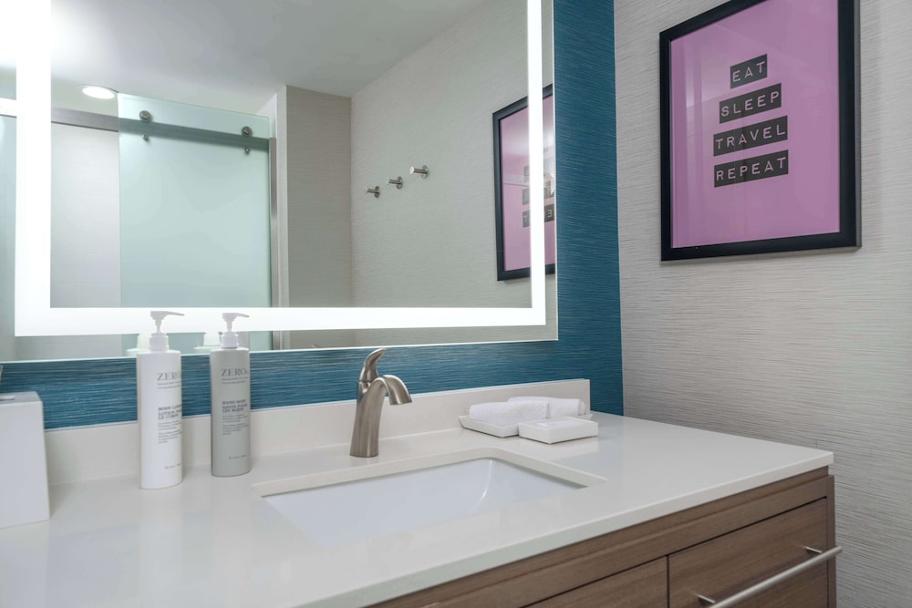 Home2 Suites by Hilton Fredericksburg South Spotsylvania - photo 24