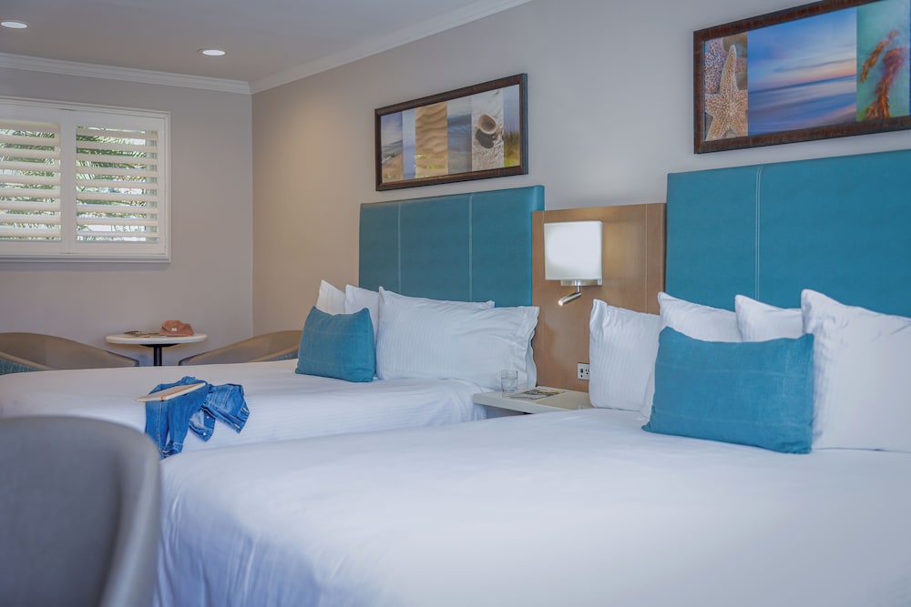 Marina Beach Motel - photo 22