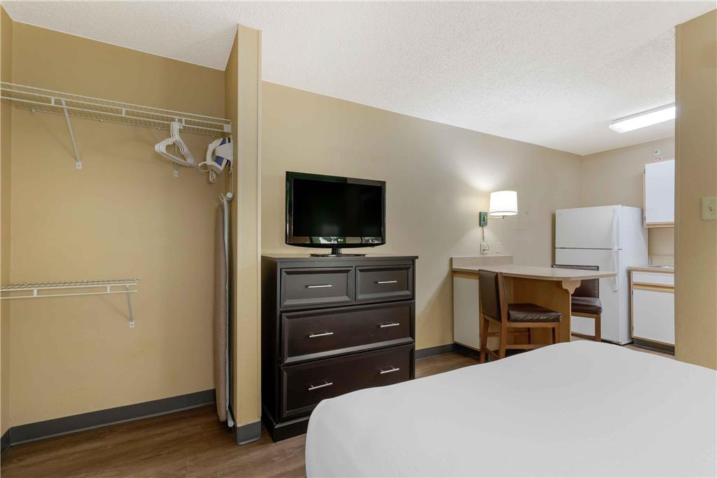 Extended Stay America San Antonio Airport - photo 9