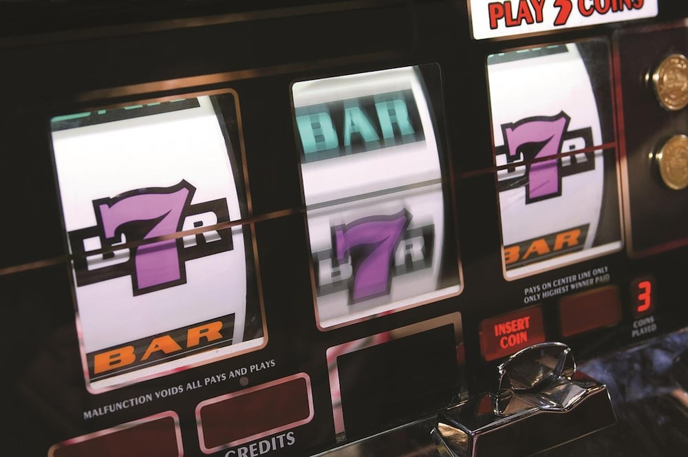 Harrah's Council Bluffs A Caesars Rewards Destination - photo 16