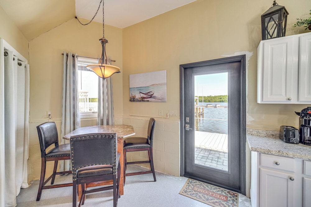 Beach Access & Resort Amenities: Jensen Beach Home - photo 7