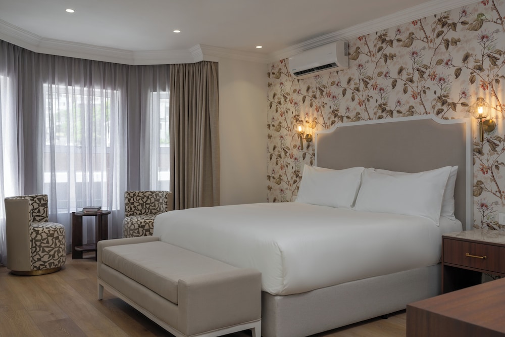 Guest House by Morea